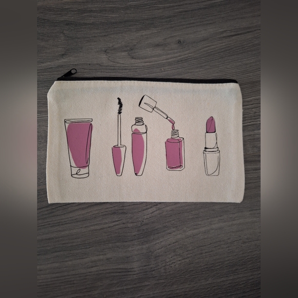 NEW!! Cream Makeup Pouch with Pink Illustrations - Picture 1 of 6